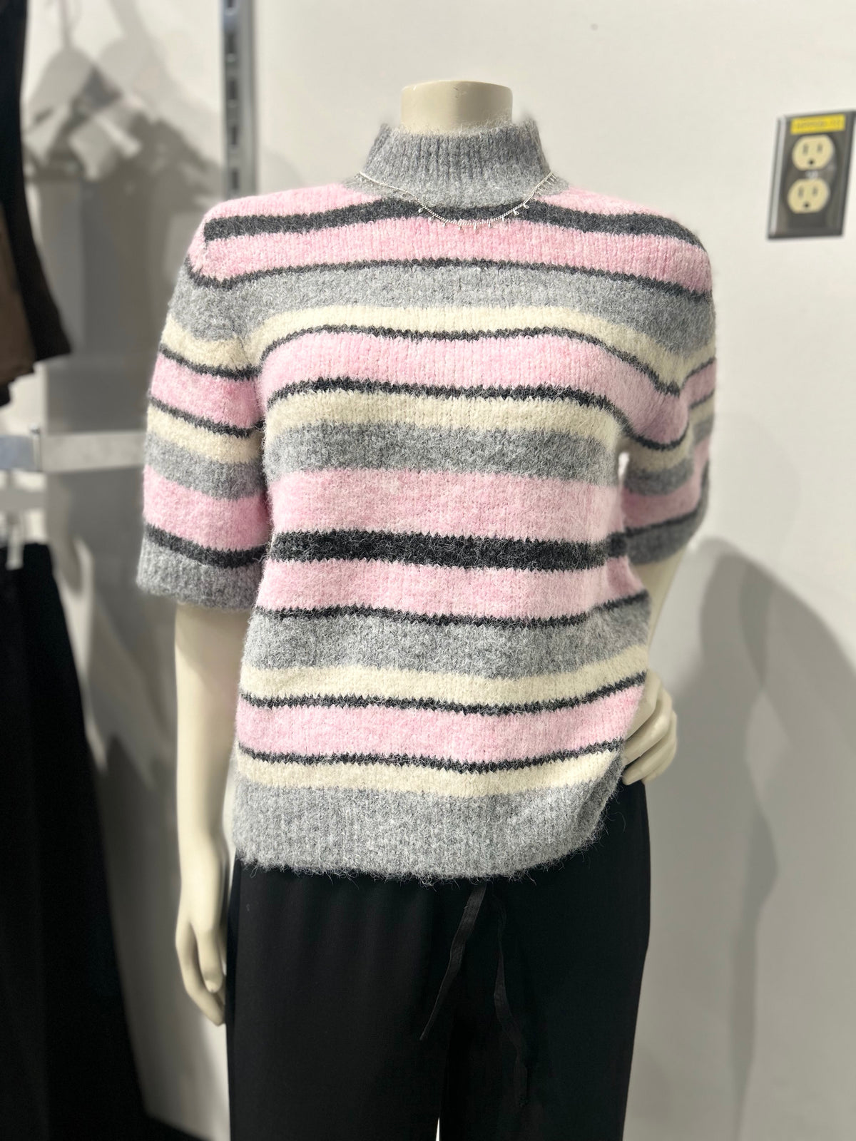 Short Sleeve Sweater