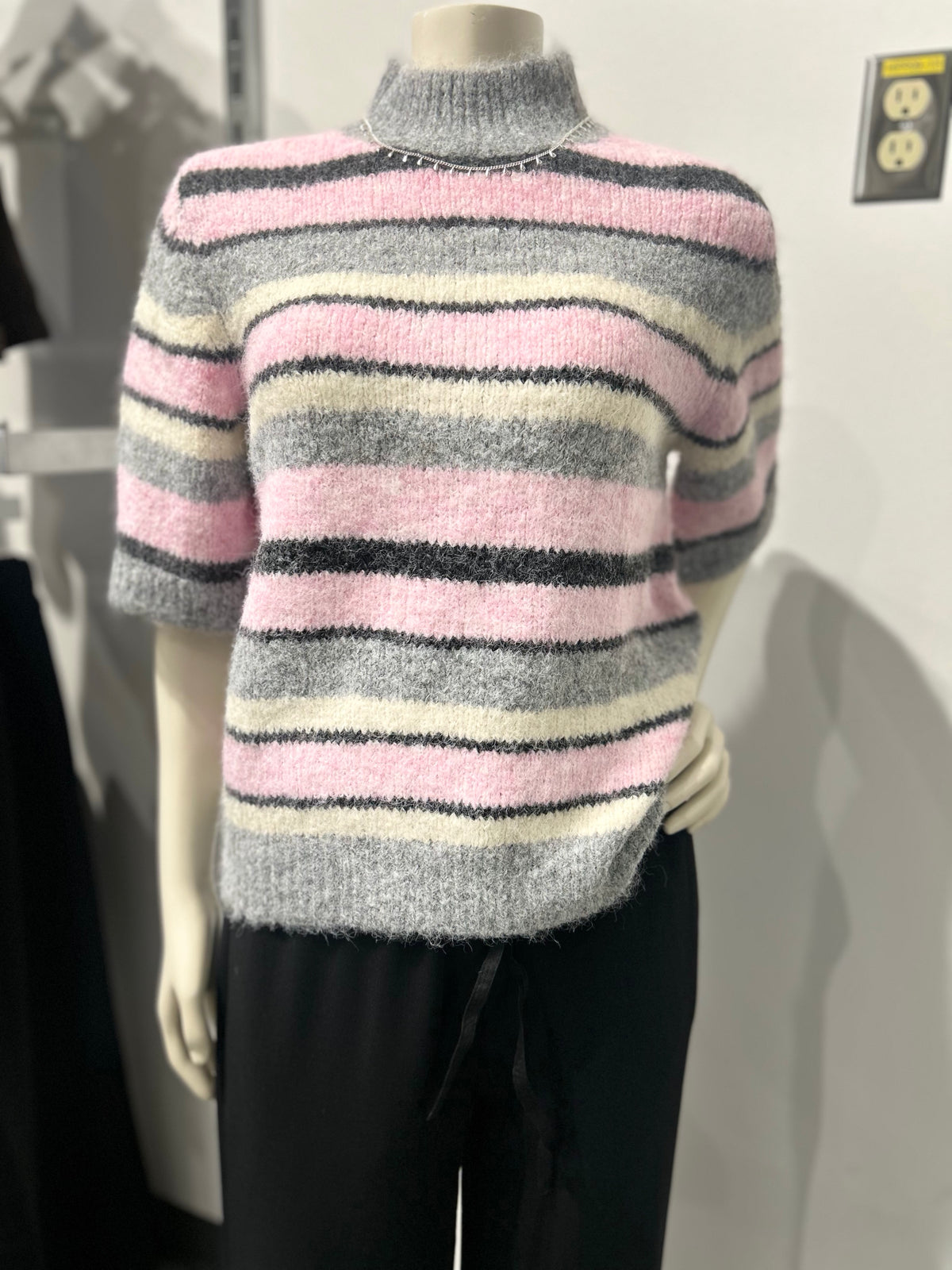 Short Sleeve Sweater