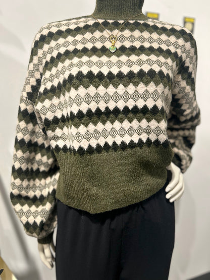 pull court sweater